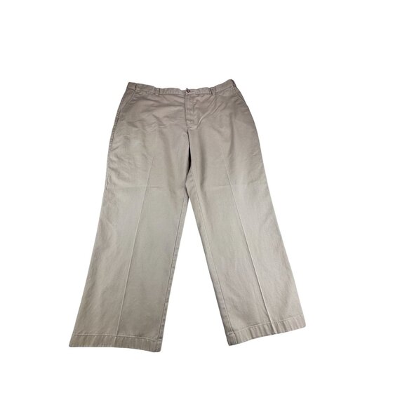 L.L. Bean Comfort Waist Khaki Pants Mens Size 42 Inseam 29 - Picture 1 of 8